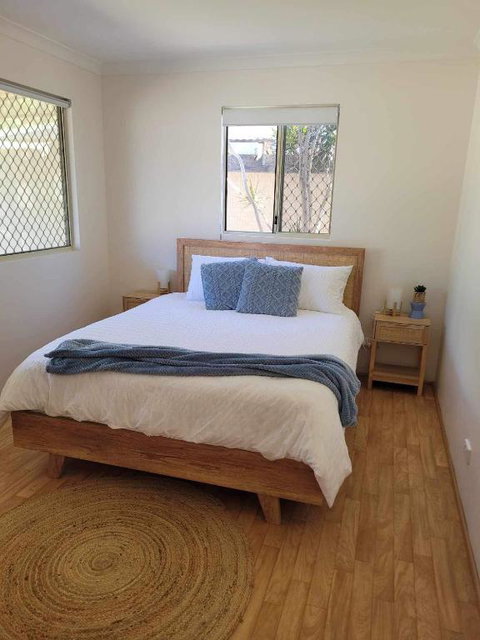 G&R Beach Cottage - New South Wales Tourism  1