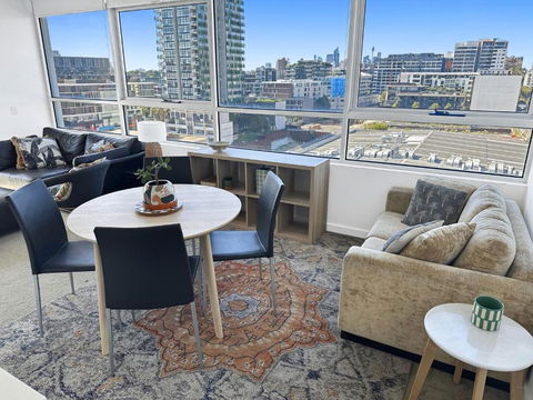 G901S - Bright Zetland Escape With City Views - New South Wales Tourism  0