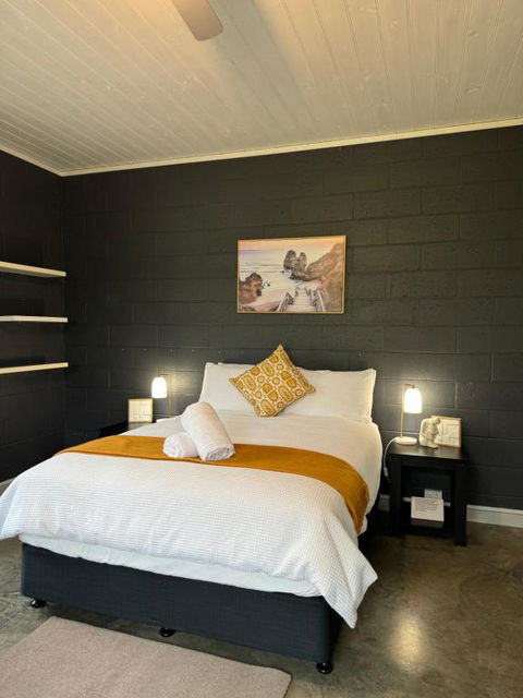 GORGE Chocolates Farmhouse - New South Wales Tourism  0
