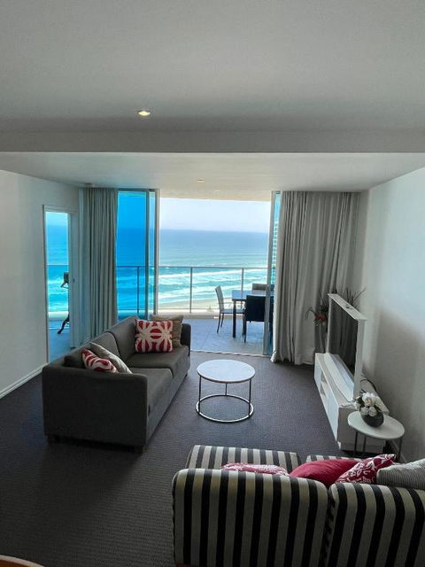 H Luxury Apartment At Surfers Paradise High Floor - New South Wales Tourism  1