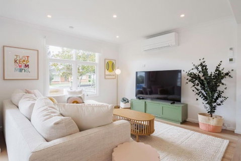 Hamptons On Heales - Classic Beach House Charm - New South Wales Tourism  0