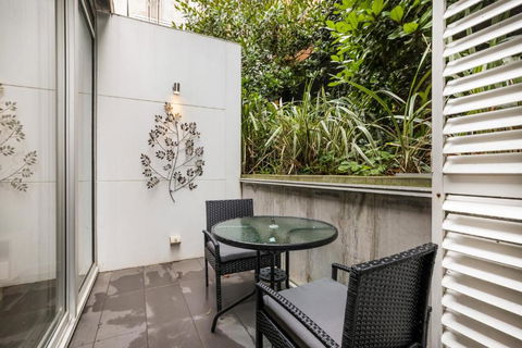 Ground Floor Terrace Unit Near Edinburgh Gardens - New South Wales Tourism  4