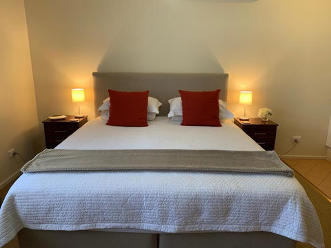 Guildford River Retreat - New South Wales Tourism  4