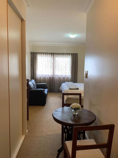 Guildford River Retreat - New South Wales Tourism  2