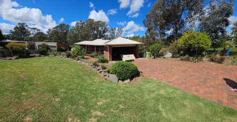 Gungurru - New South Wales Tourism  0