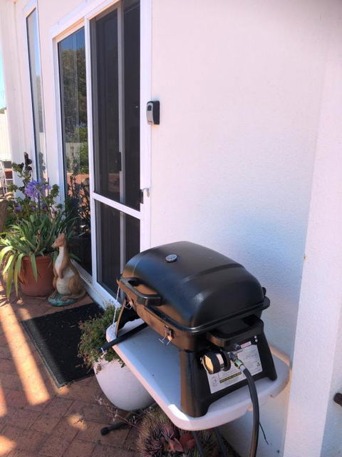 H&H Studio Overlooking Boston Bay, Port Lincoln - New South Wales Tourism  1