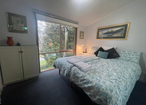 Halls Retreat - Luxury With A Spa - New South Wales Tourism  3