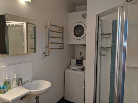 Hanover Bay Apartments - New South Wales Tourism  2