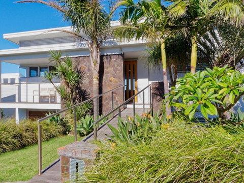 Harrington Gerroa - New South Wales Tourism  0
