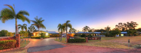 Heritage Lodge Motel - New South Wales Tourism  0