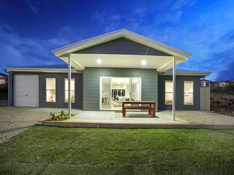 High Tide - Beachfront Pet-friendly - New South Wales Tourism  0