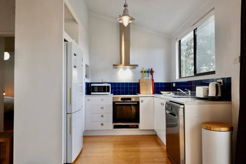 High View House - Views Over Pirates Bay - New South Wales Tourism  3