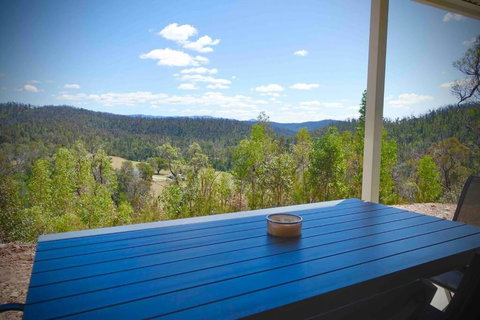 Hilltop House, Truly Unwind - New South Wales Tourism  0