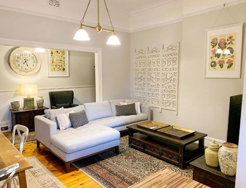 Hollidge House 5 Star Luxury Apartments - New South Wales Tourism  2