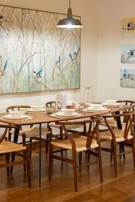 House Of Fairy Wren -Charming Queenslander Cottage Mins Drive To Brisbane CBD And Gabba Stadium! - New South Wales Tourism  3