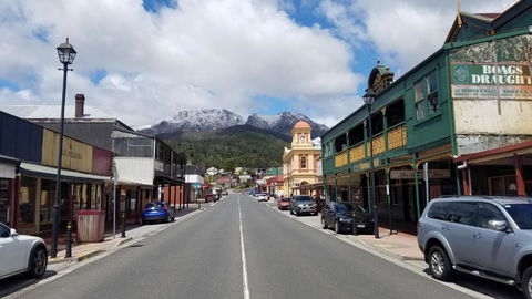 Hunters Hotel - New South Wales Tourism  0