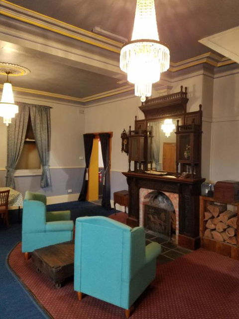 Hunters Hotel - New South Wales Tourism  3