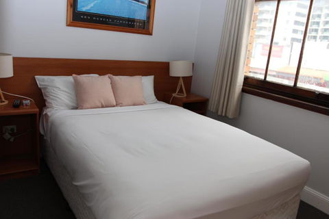Hurstville Ritz Hotel - New South Wales Tourism  3