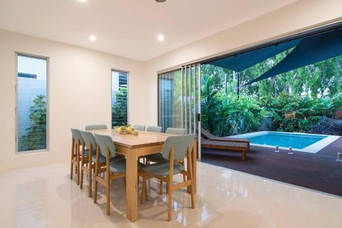 Iluka Beach Villa - Port Douglas - New South Wales Tourism  2
