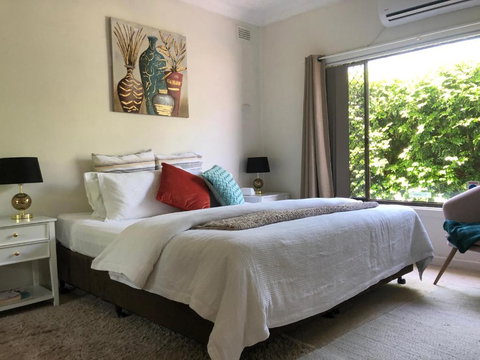 Hotel Style Monterey Guest Studio Near Hospitals, Beach And Airport - New South Wales Tourism  2
