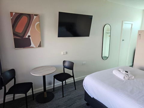 International Hotel Motel - New South Wales Tourism  1