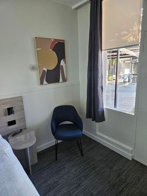 International Hotel Motel - New South Wales Tourism  3
