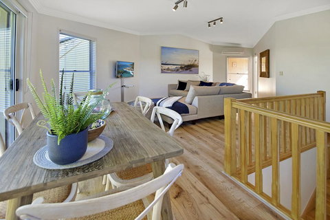 Advance Place - New South Wales Tourism  0