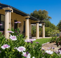 Agnes Cottage Bed  Breakfast