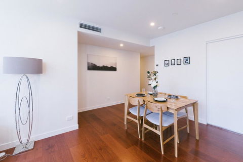 AirTrip Apartment II On Cordelia Street - New South Wales Tourism  2