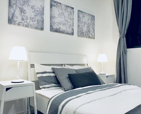 AirTrip Apartments On Merivale Street - New South Wales Tourism  0