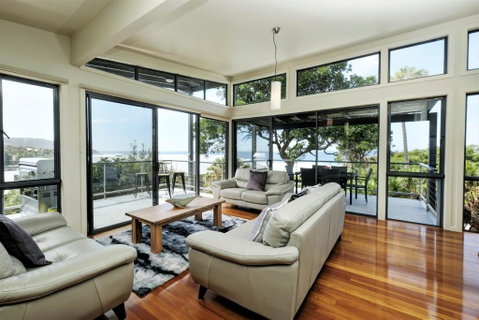 AIYANA - New South Wales Tourism  0