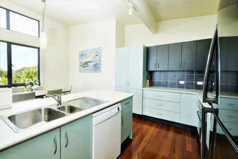 AIYANA - New South Wales Tourism  1