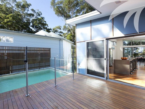 Akama - New South Wales Tourism  0