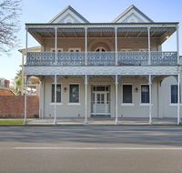 Albury Suites - Waterstreet