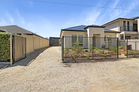 Aldinga Beach Experience - New South Wales Tourism  1