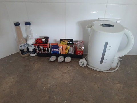 Alexander Beachfront Apartments - New South Wales Tourism  1