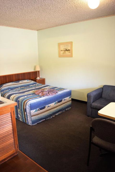 Alkira Motel - New South Wales Tourism  3