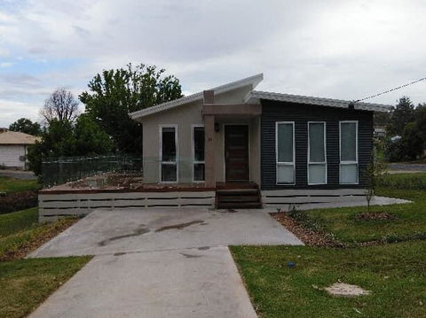 All Seasons Holiday Homes - New South Wales Tourism  0
