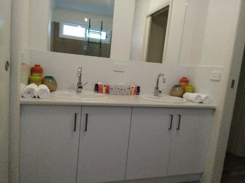 All Seasons Holiday Homes - New South Wales Tourism  2