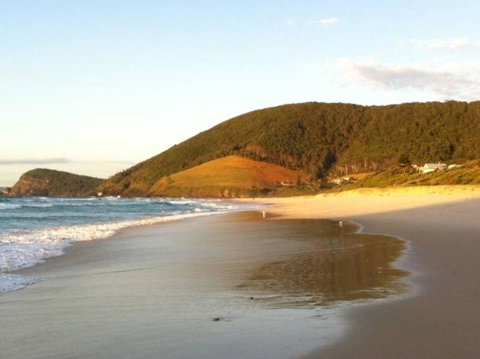 ALOHA AT BLUEYS - New South Wales Tourism  2