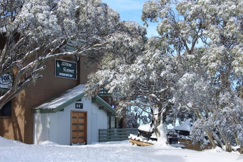 Alpine Retreat Mt Buller - New South Wales Tourism  0