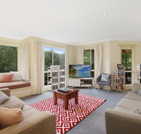 Alpine Vista - Short walk to town centre