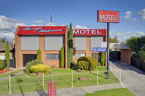 Always Welcome Motel - New South Wales Tourism  1