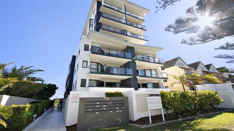 Amalfi Unit 11, - Above All Else - 50 King Street - New South Wales Tourism  3