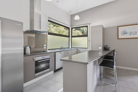 Amaroo - New South Wales Tourism  3