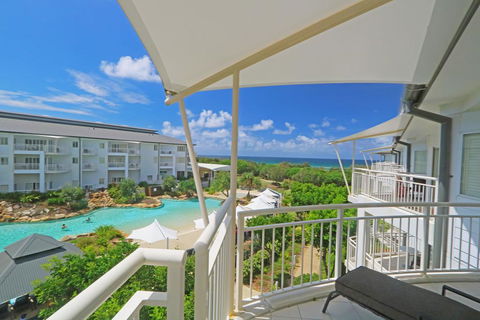 Amazing Ocean Views Resort Apartment - New South Wales Tourism  0