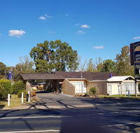 Amber Court Motor Inn