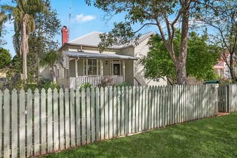 Ambiente Cottage - Pet And Family Friendly - New South Wales Tourism  0