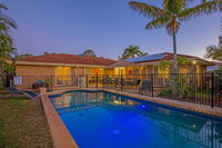 Anaheim Family Oasis by Getastay