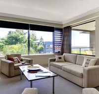 Anchorage Harbourside - magnificent views - New South Wales Tourism 